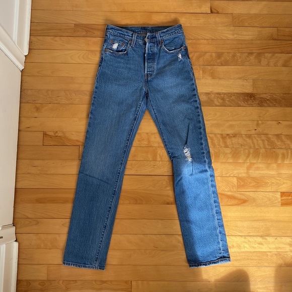 Levi’s | 501 Jeans - Picture 7 of 7